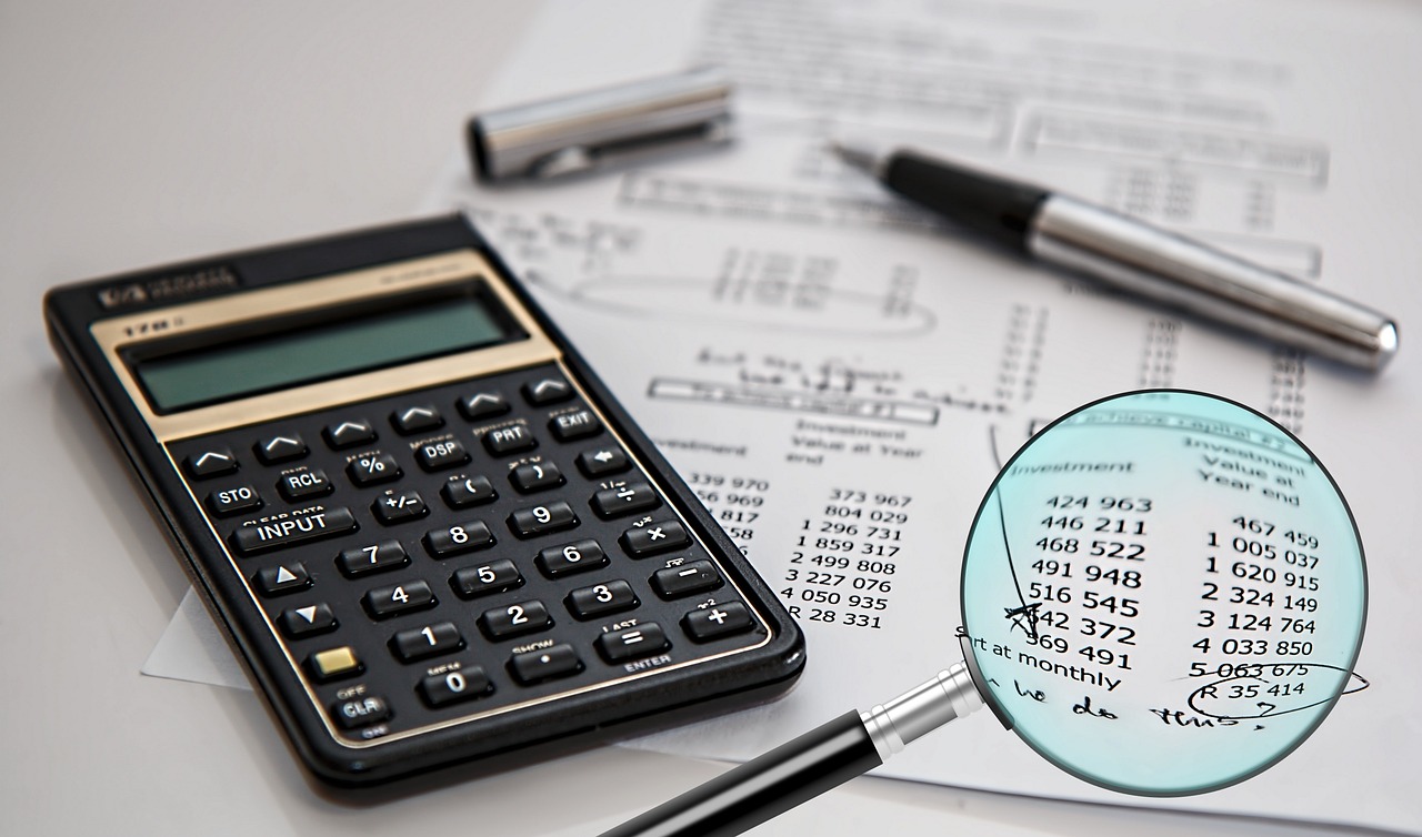 Profit loss statement and financial report documents